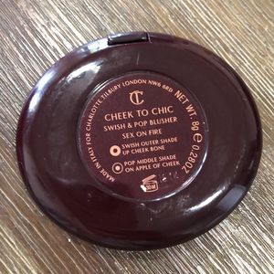 Charlotte Tilbury Makeup - Charlotte Tilbury Cheek to Chic Sex on Fire Charlotte Tilbury Makeup - Charlotte Tilbury Cheek to Chic Sex on Fire